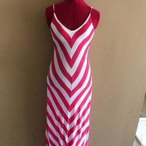 Bebe maxi dress